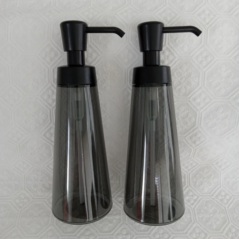 TARGET Room Essentials Plastic Black Soap/Lotion dispensers *NEW Set of 2.